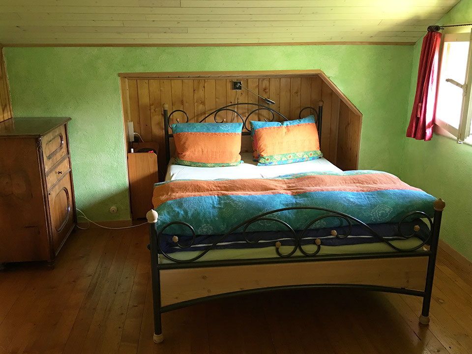 Vier Kletterer auf dem Pilatus Seilpark